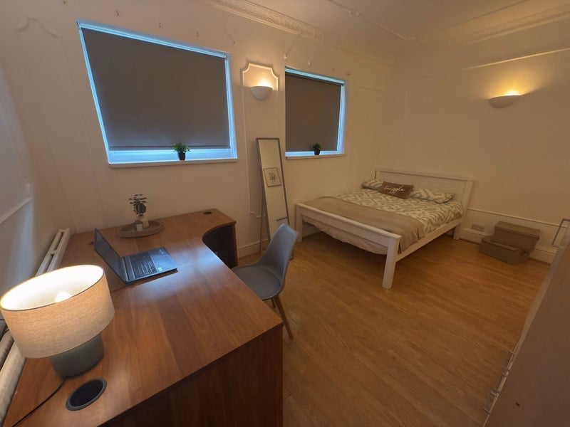 Room Ashbourne Street in Nottingham