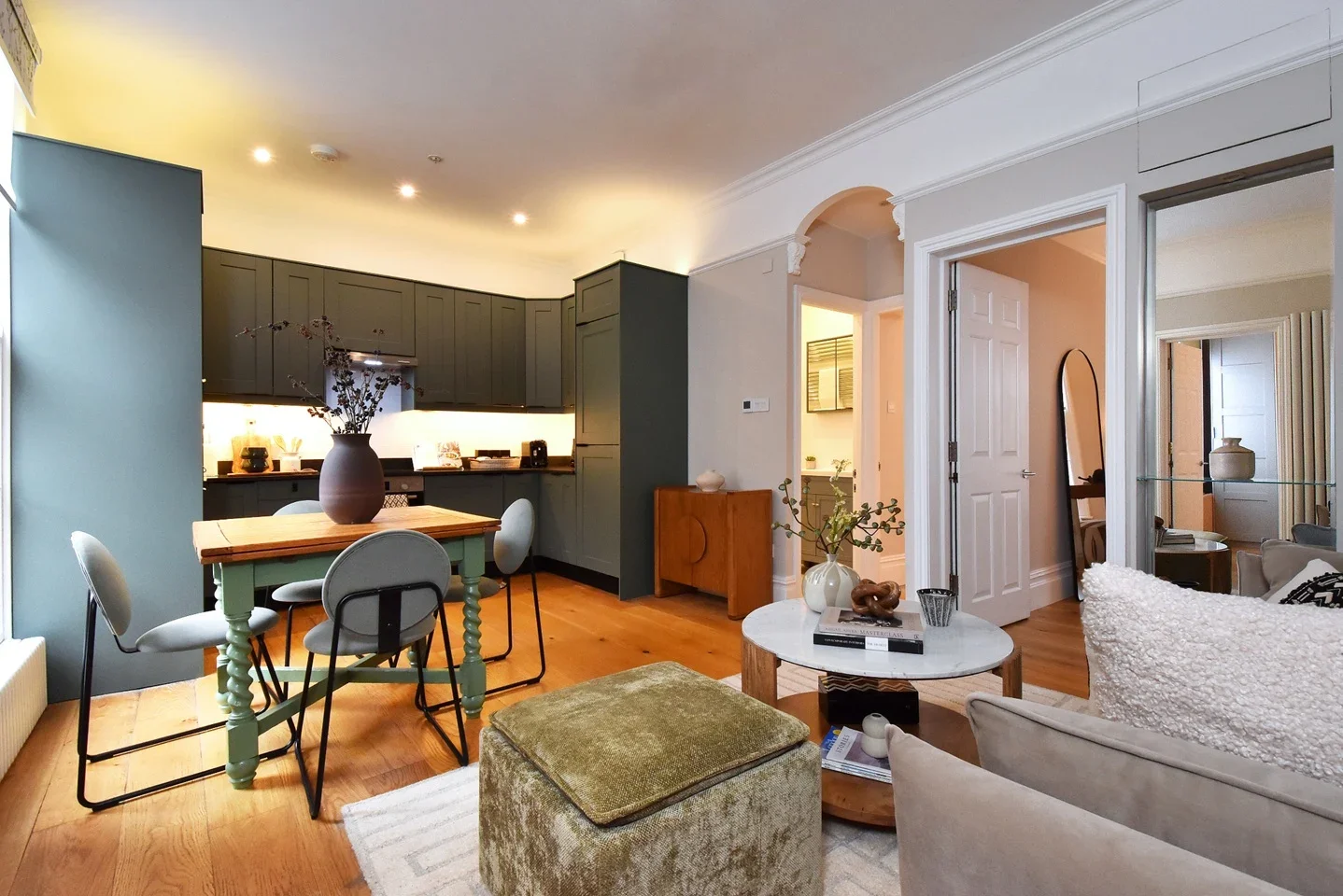 Flat Camberwell Grove in Greater London