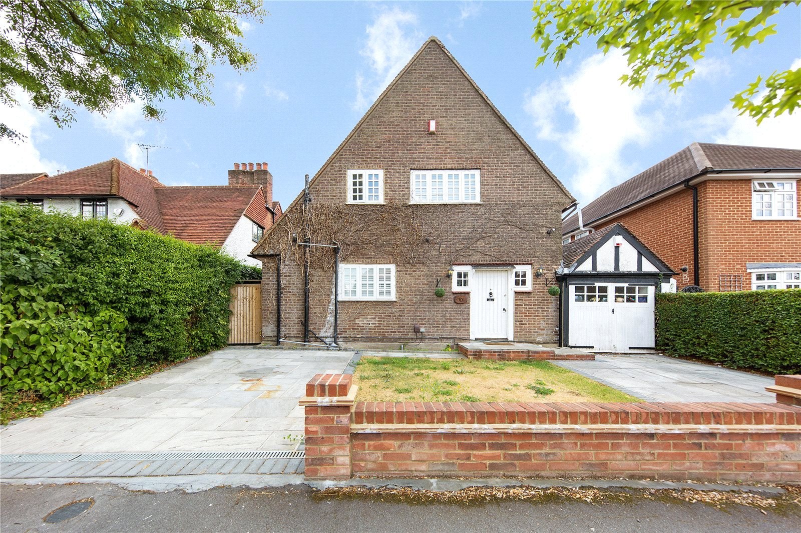 House Risebridge Road in Greater London