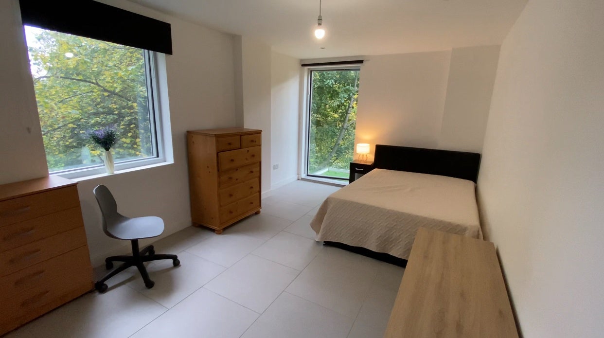 Room Motley Street in Greater London