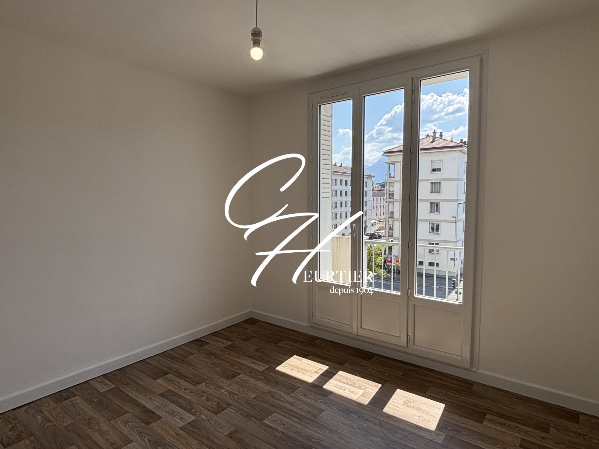 Flat Boulevard Jean Pain in Grenoble