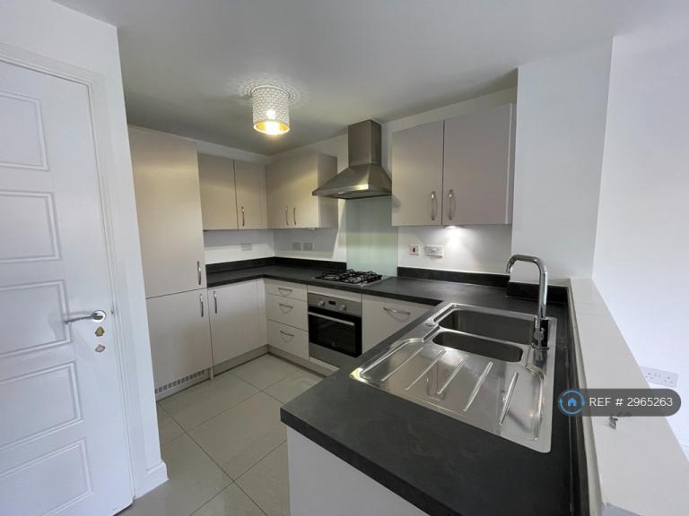 House Countess Way in Milton Keynes