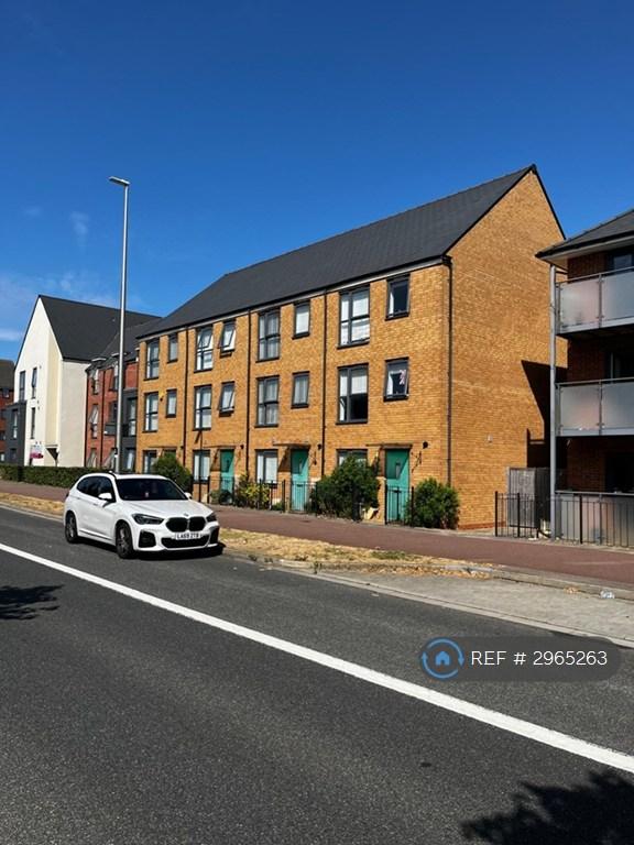 House Countess Way in Milton Keynes