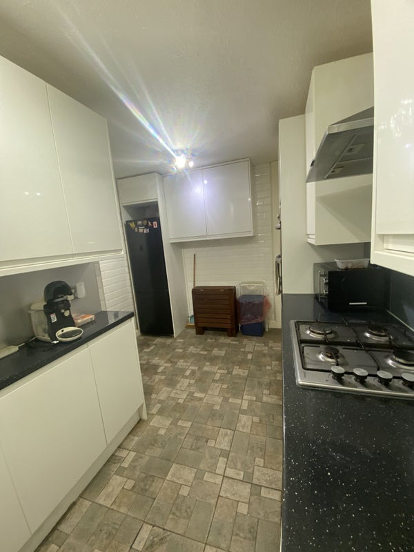 Room Kings Close in Greater London