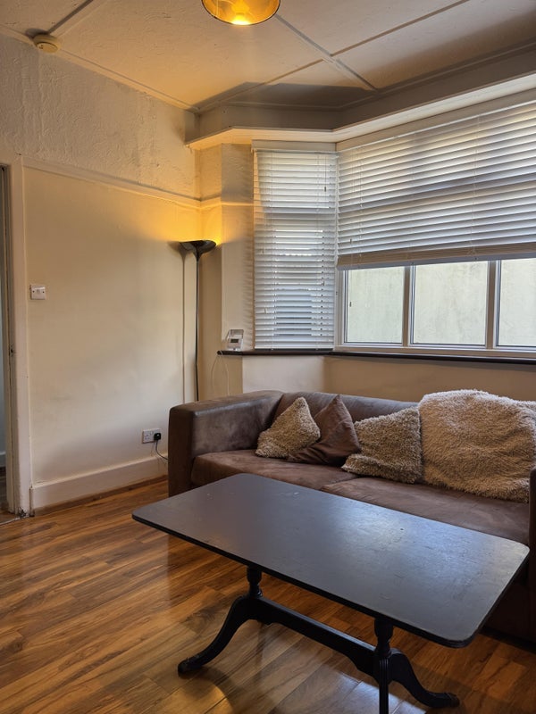 Flat Wimborne Road in Bournemouth