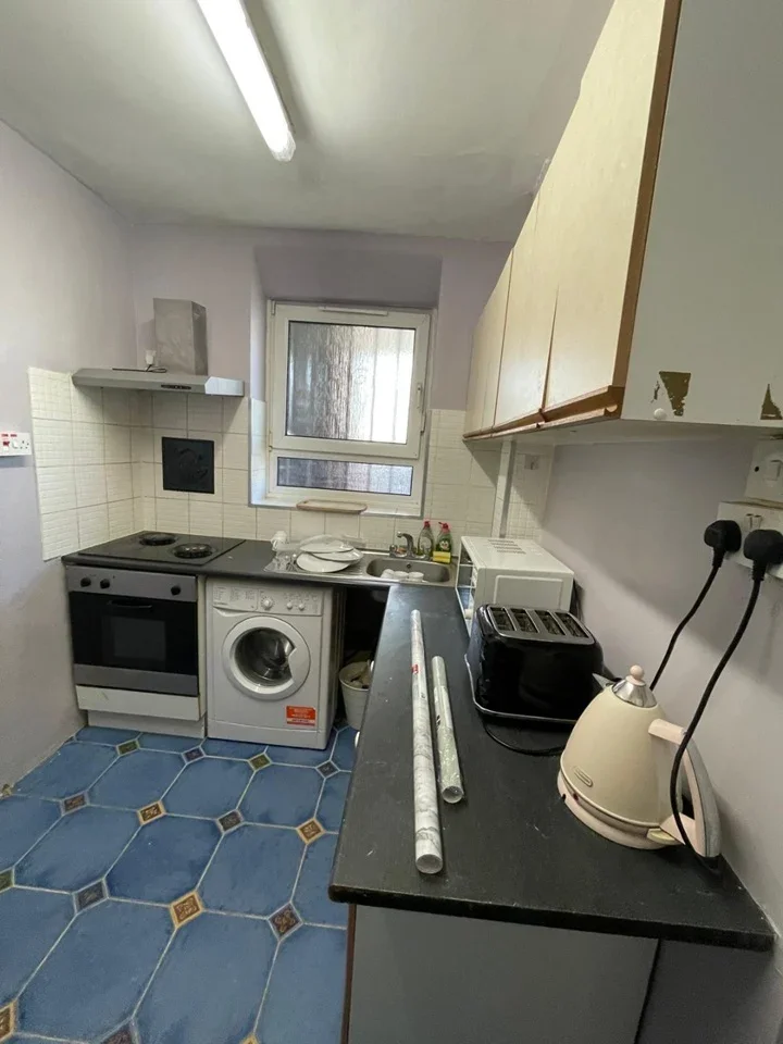 Room Darling Row in Greater London