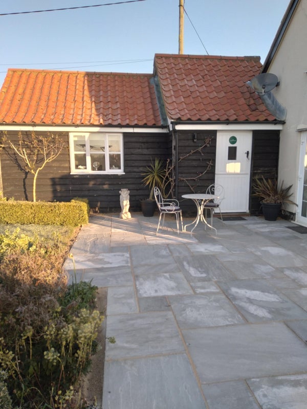 Flat Hacheston Road in East Suffolk