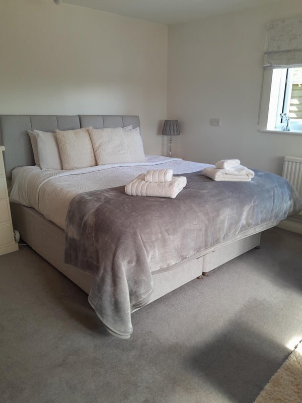 Flat Hacheston Road in East Suffolk