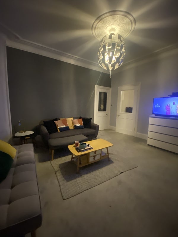 Room Dunard Road in Rutherglen
