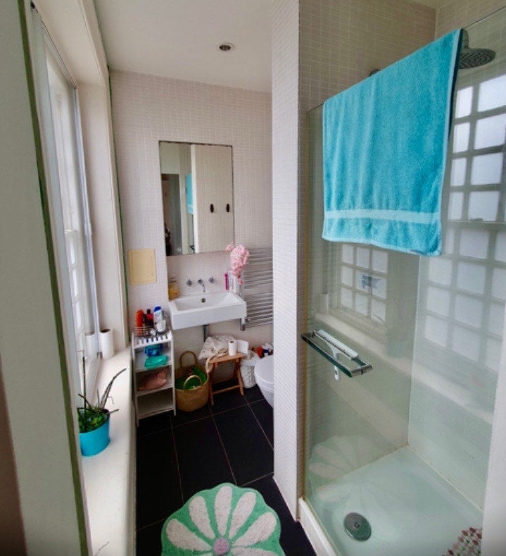 Room Hornsey Road in Greater London