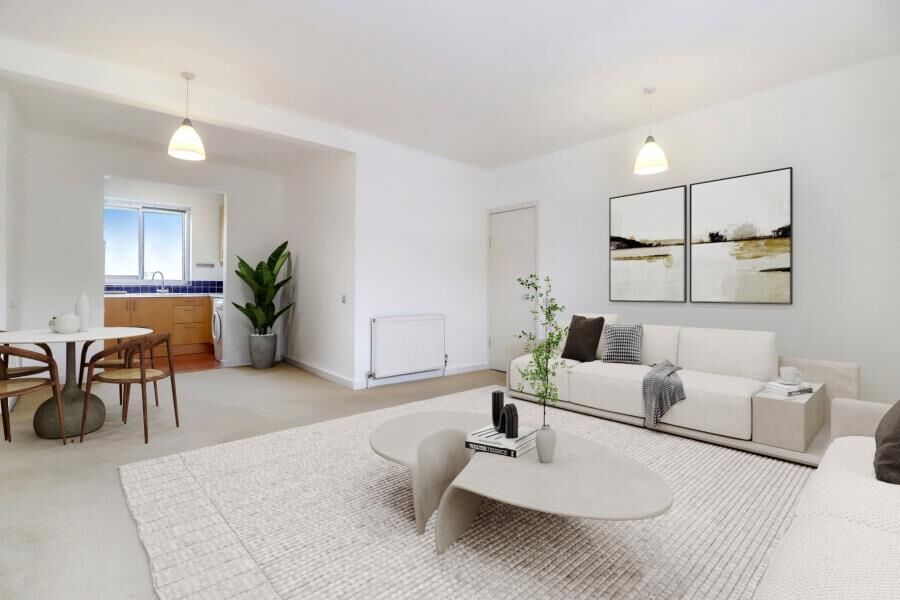 Flat Albert Street in Greater London