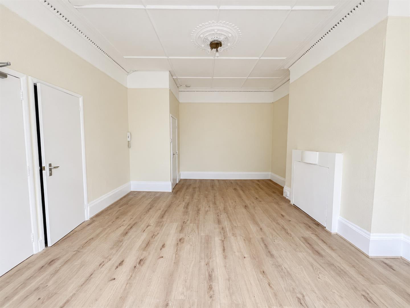 Flat Cornwallis Gardens in St Leonards