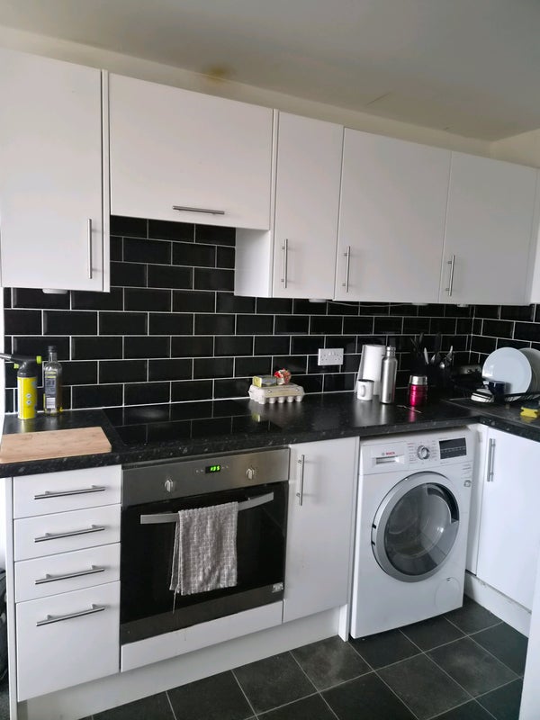 Room Craigmount Avenue North in City of Edinburgh