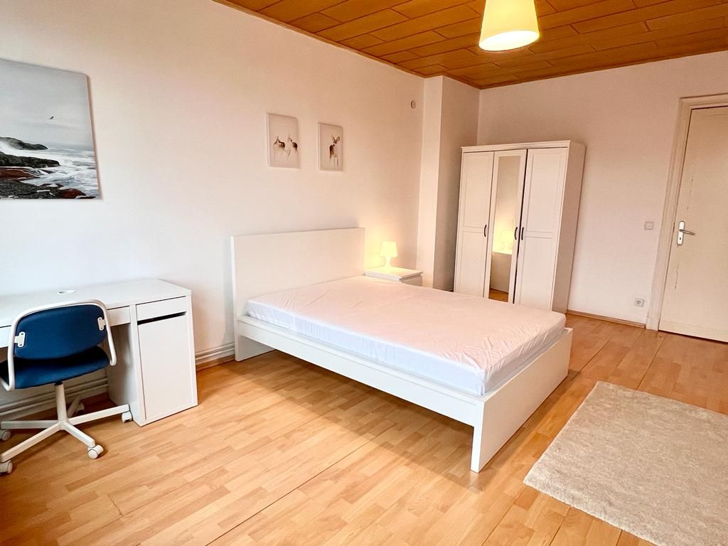 Wohnung Ringbahnstraße in Berlin