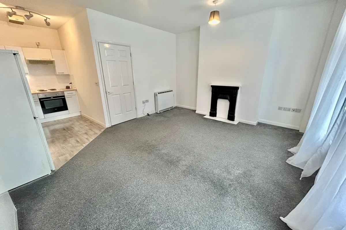 Flat Derby Road in Nottingham