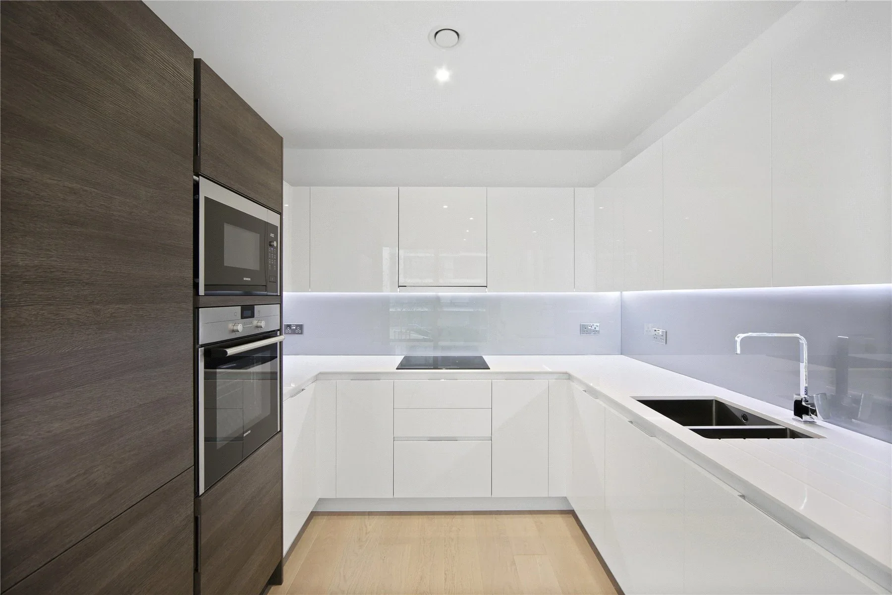 Flat Sherman Walk in Greater London