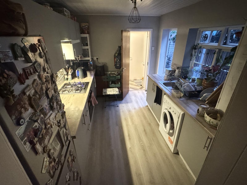 Room Old Ford Road in Greater London