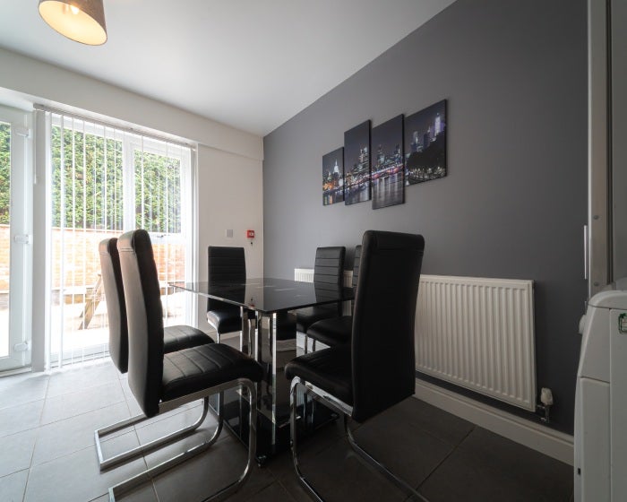 Room Broadgate in Coventry