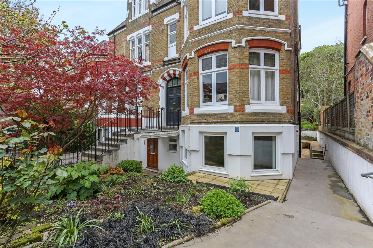 Flat Anson Road in Greater London