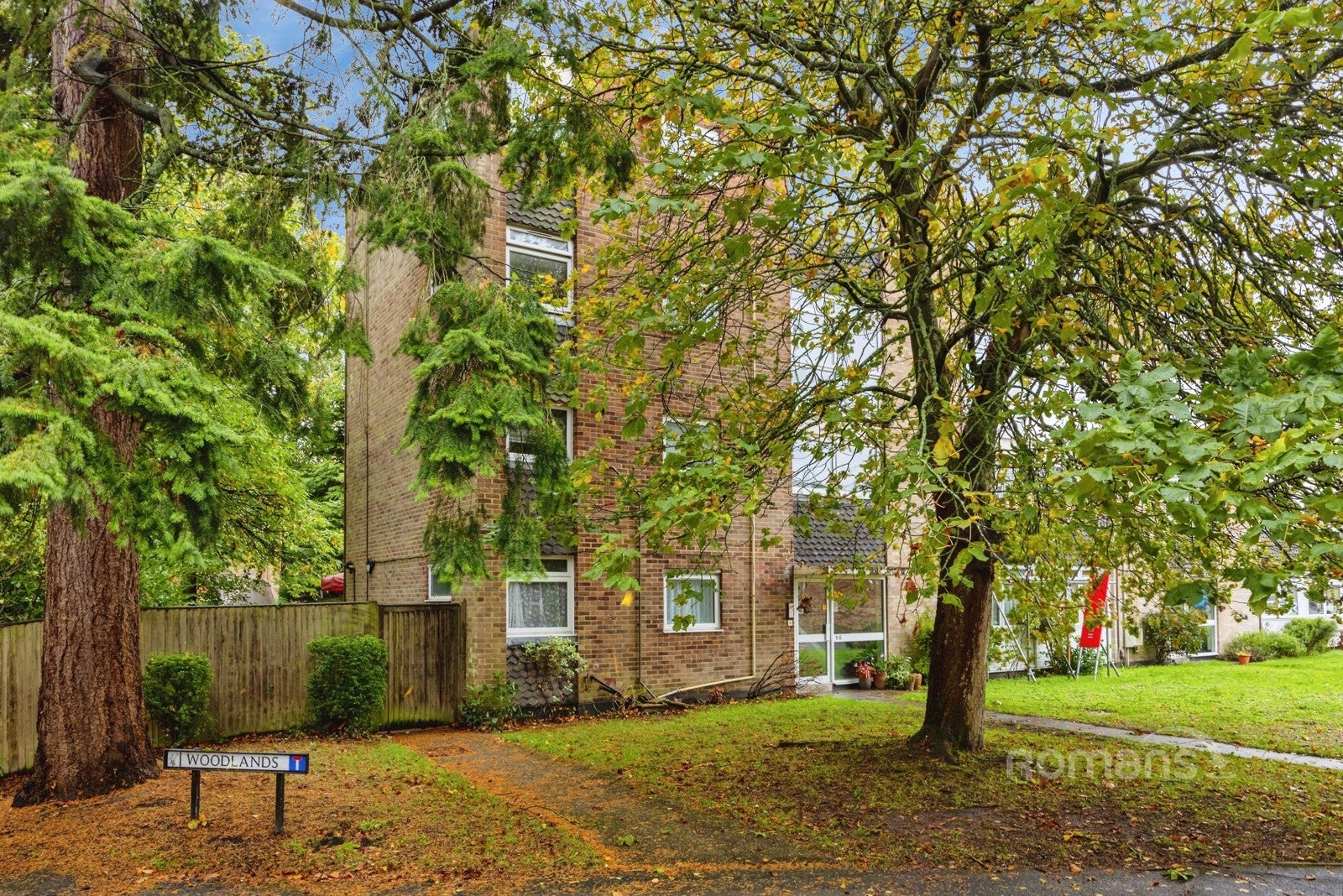 Flat Woodlands in Hart