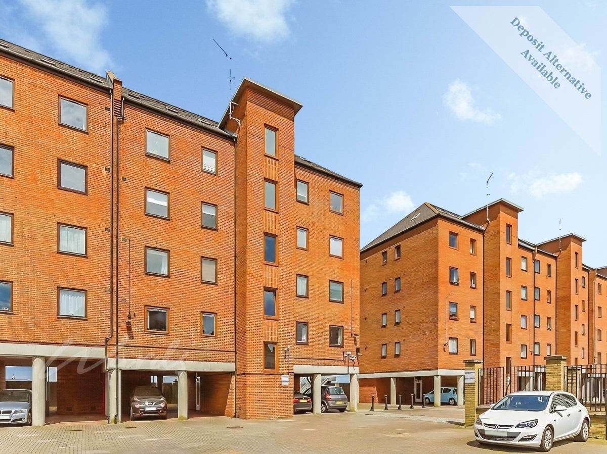 Flat West Street in Gravesham