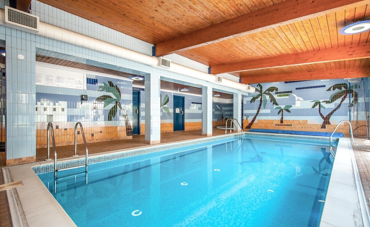 Flat Bramlands Close in Greater London