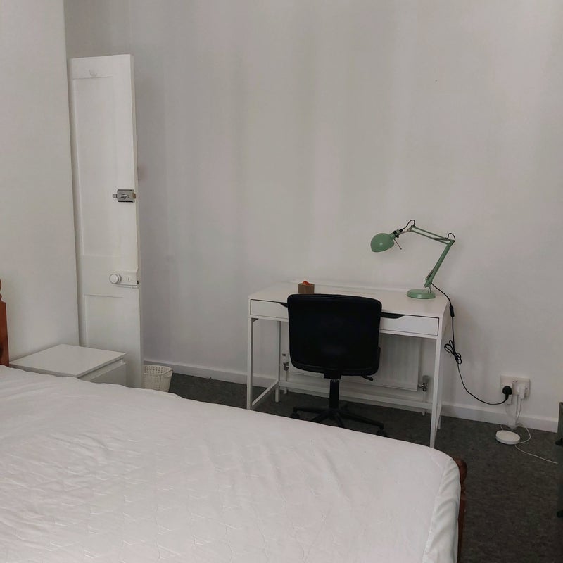 Room Putney Park Lane in Greater London