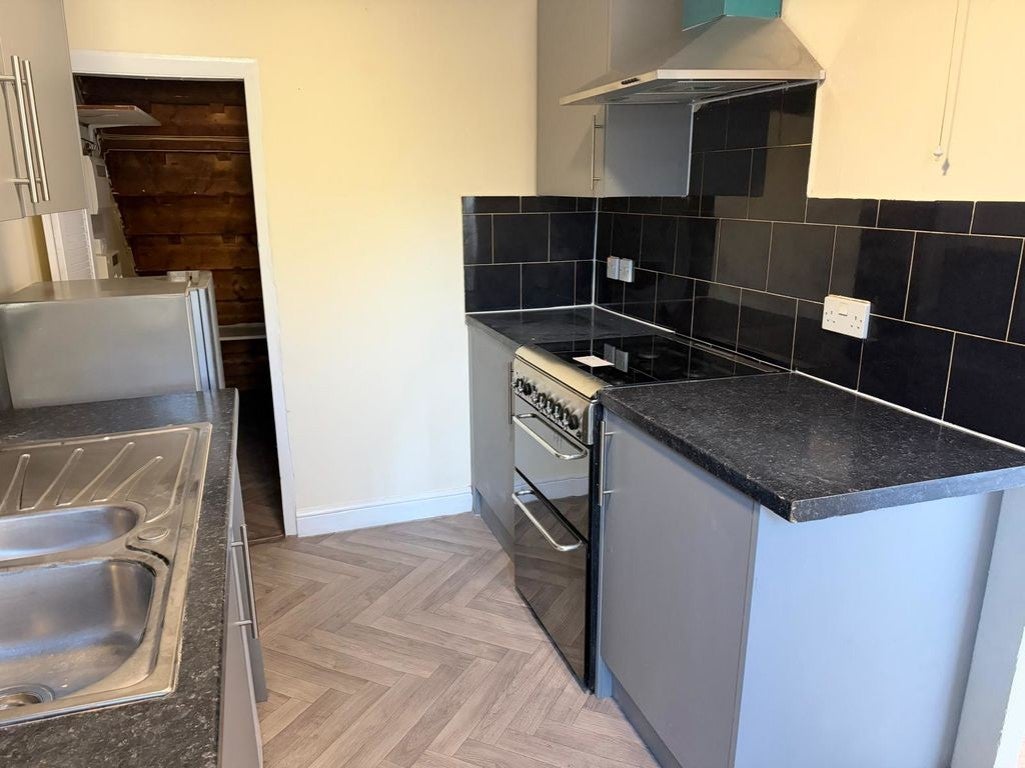 House Fairholme Crescent in Greater London