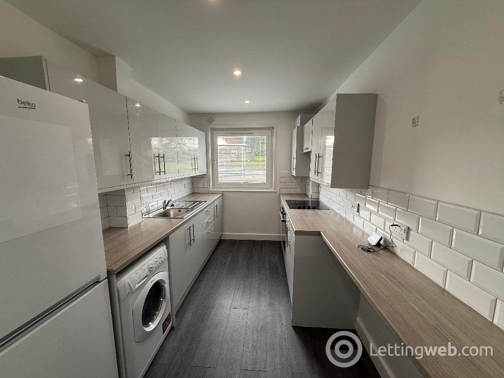 Flat Forth Crescent in Dundee