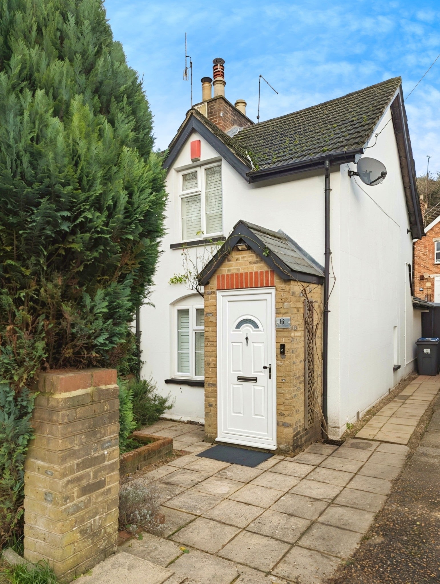 House Station Road in Greater London