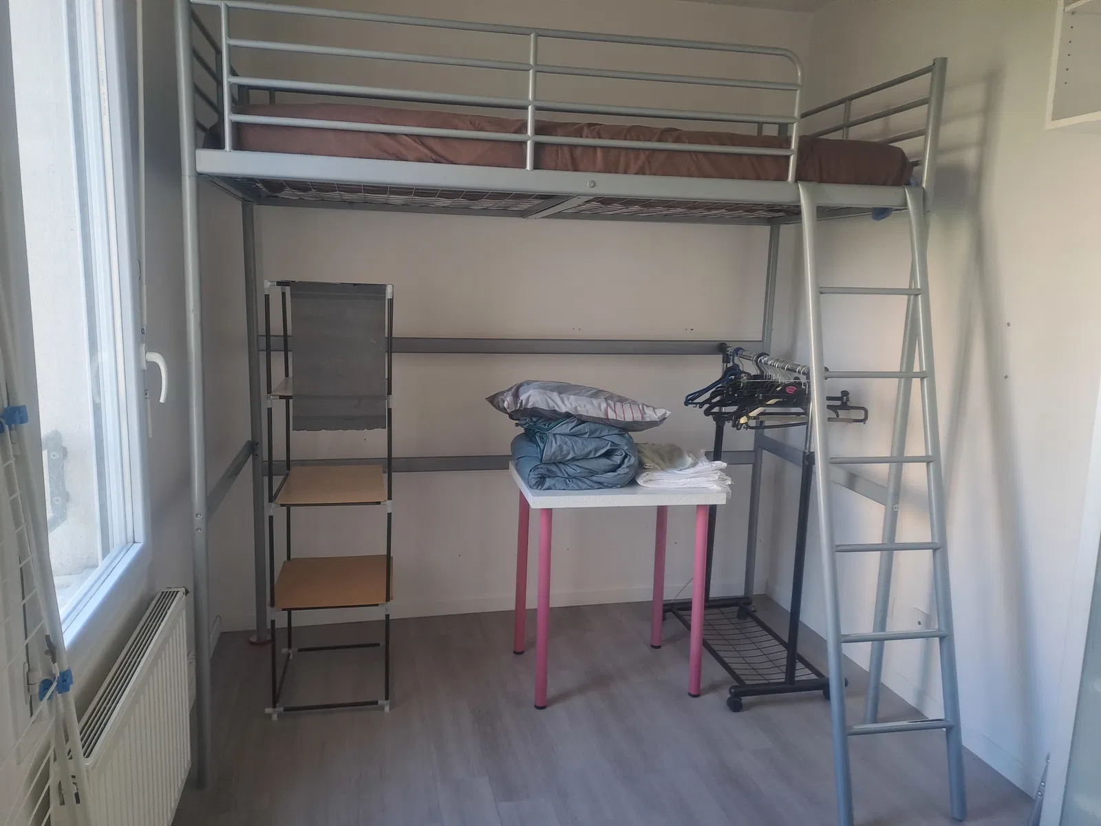 Chambre Avenue Paul Éluard à Bobigny