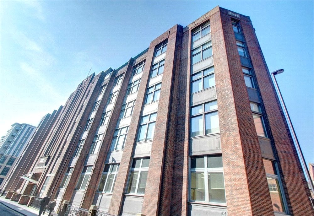 Flat Waterloo Street in Newcastle upon Tyne