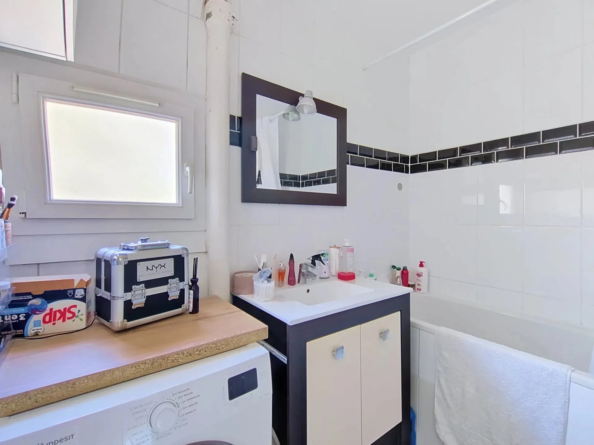Flat Avenue Paul Vaillant-Couturier in Paray-Vieille-Poste