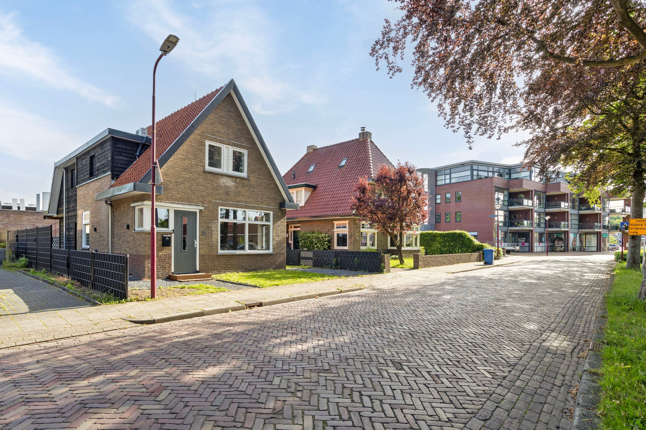 Huis ten Hooringerlaan 24 in Oosterwolde