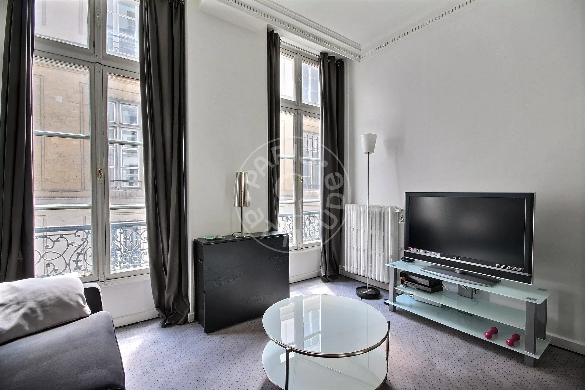 Appartement Rue de Bellechasse à Paris
