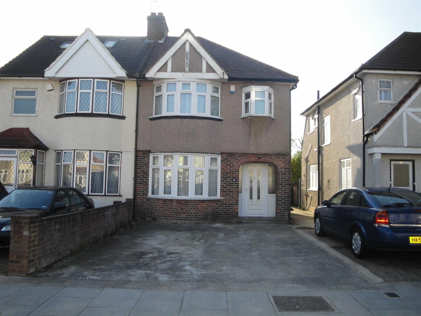House Milford Road in Greater London