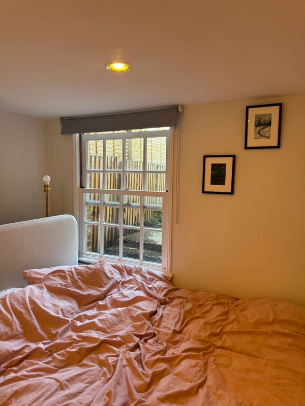 Room Cranbury Road in Greater London