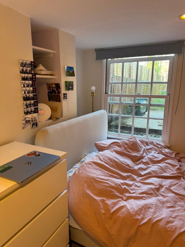 Room Cranbury Road in Greater London