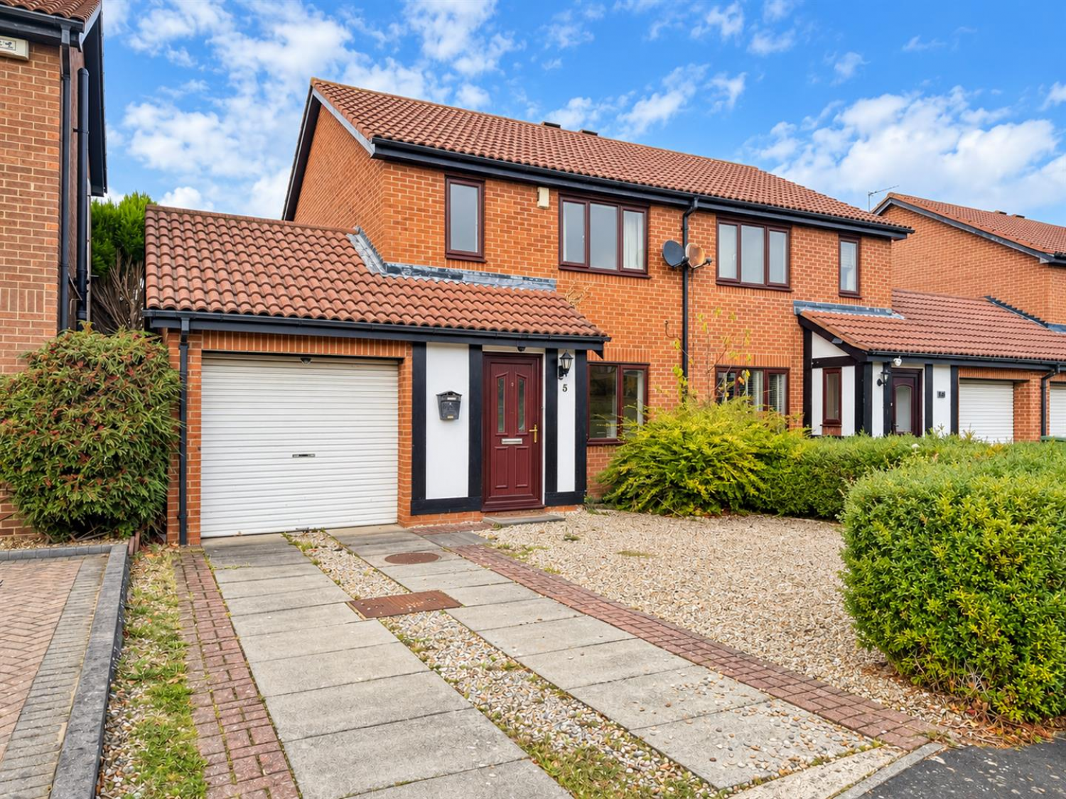 House Melford Grove in Ingleby Barwick