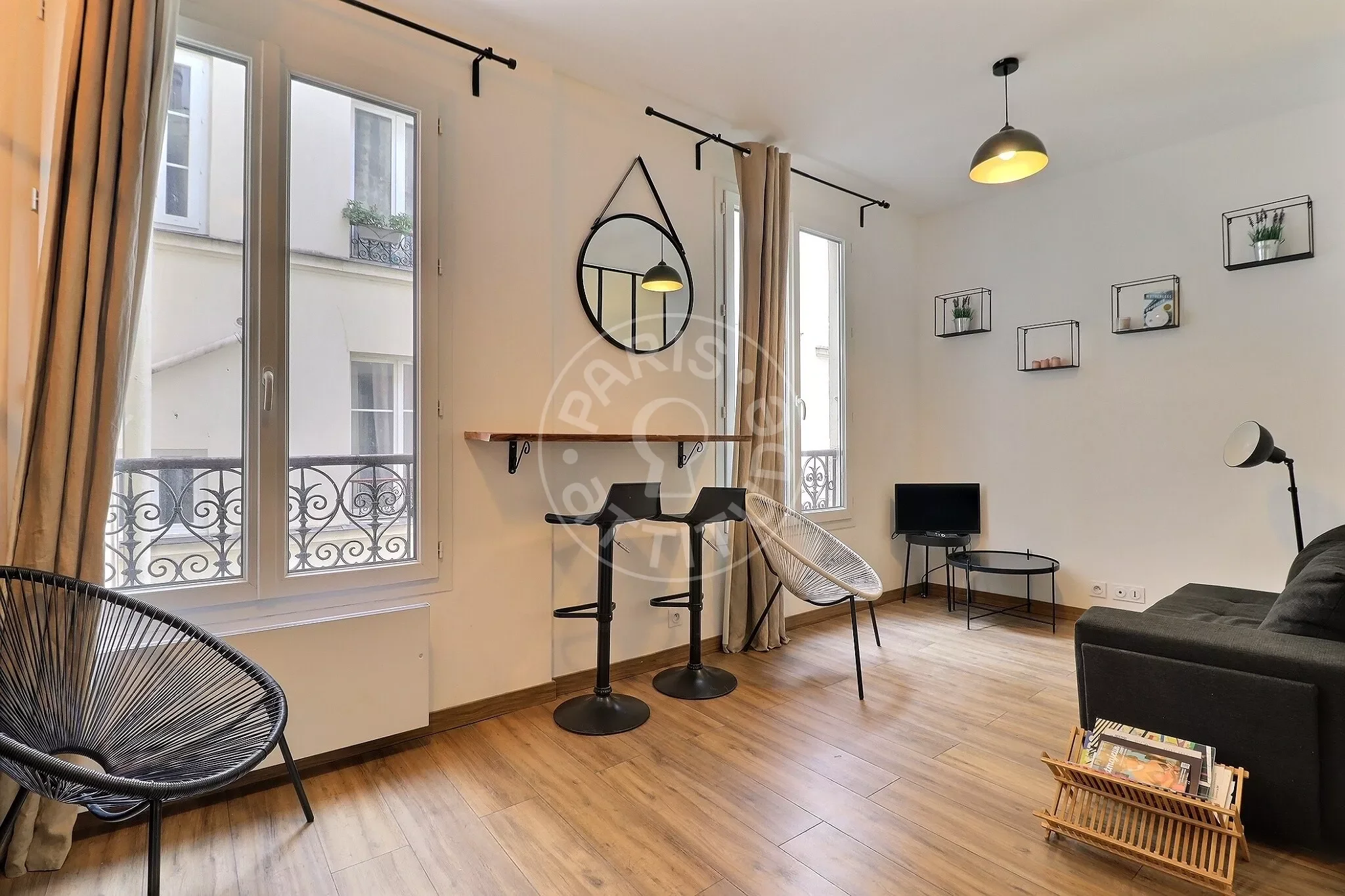 Appartement Rue Lacharrière à Paris