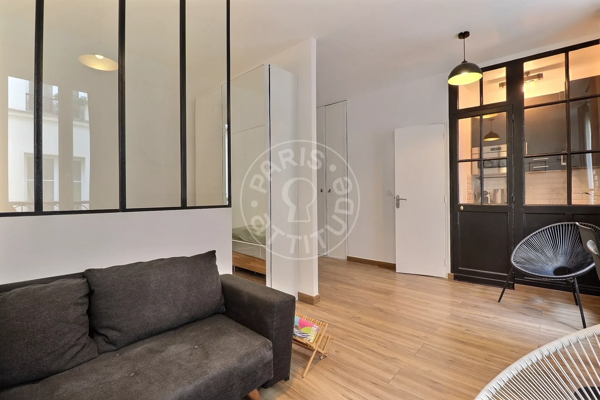 Appartement Rue Lacharrière à Paris