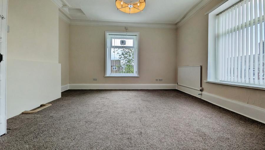 Flat Benyon Street in Oldham