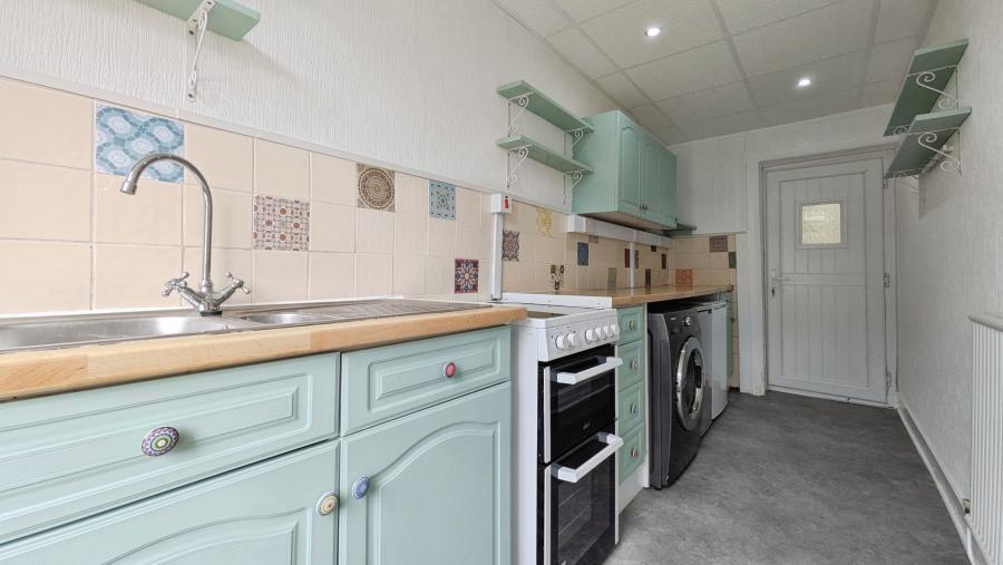 Flat Benyon Street in Oldham