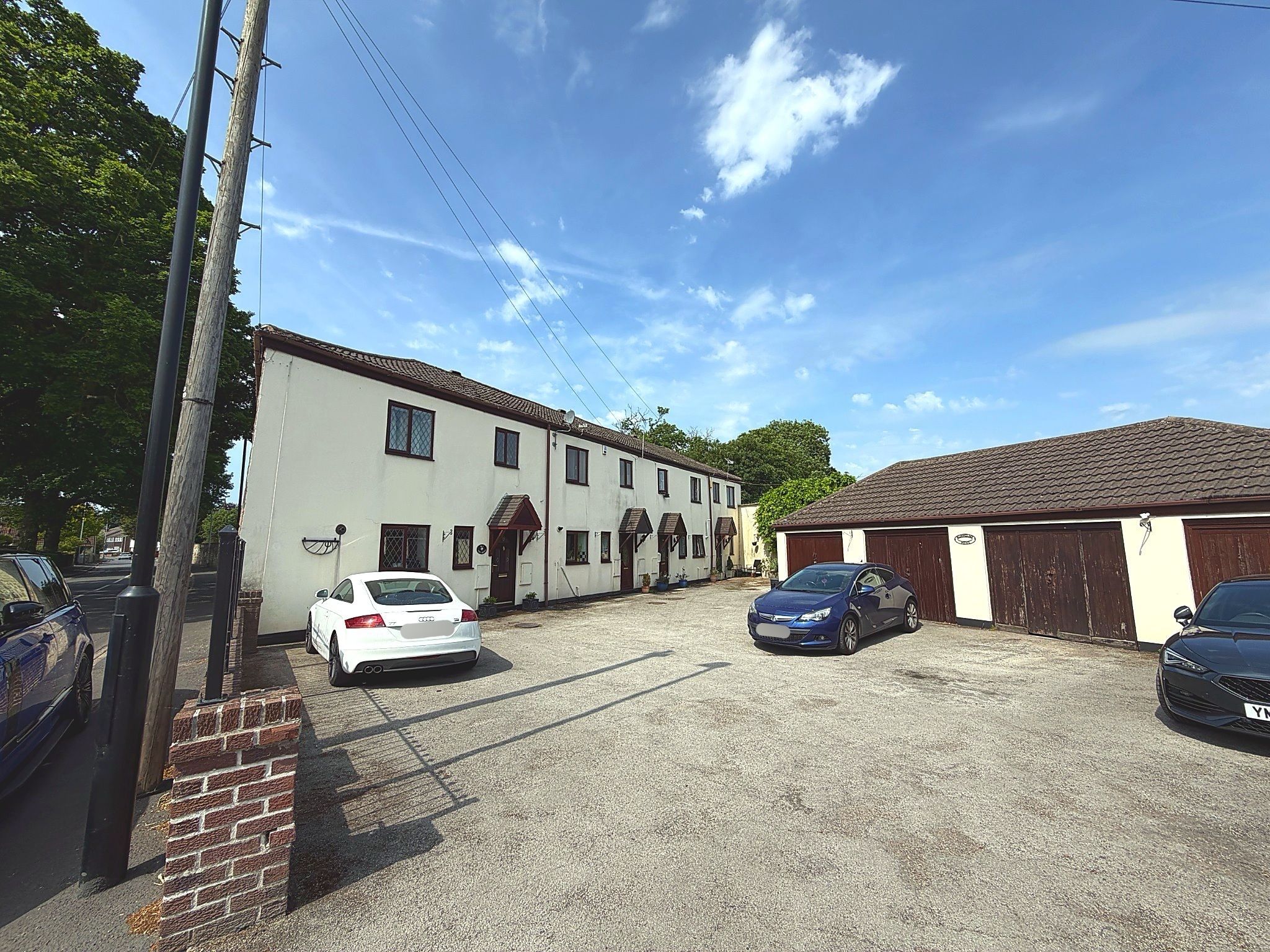 House Almholme Lane in Doncaster