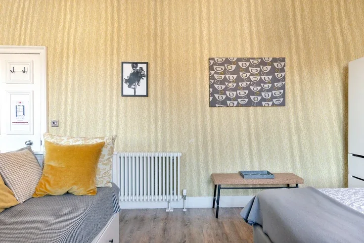 Flat Morrison Street in City of Edinburgh
