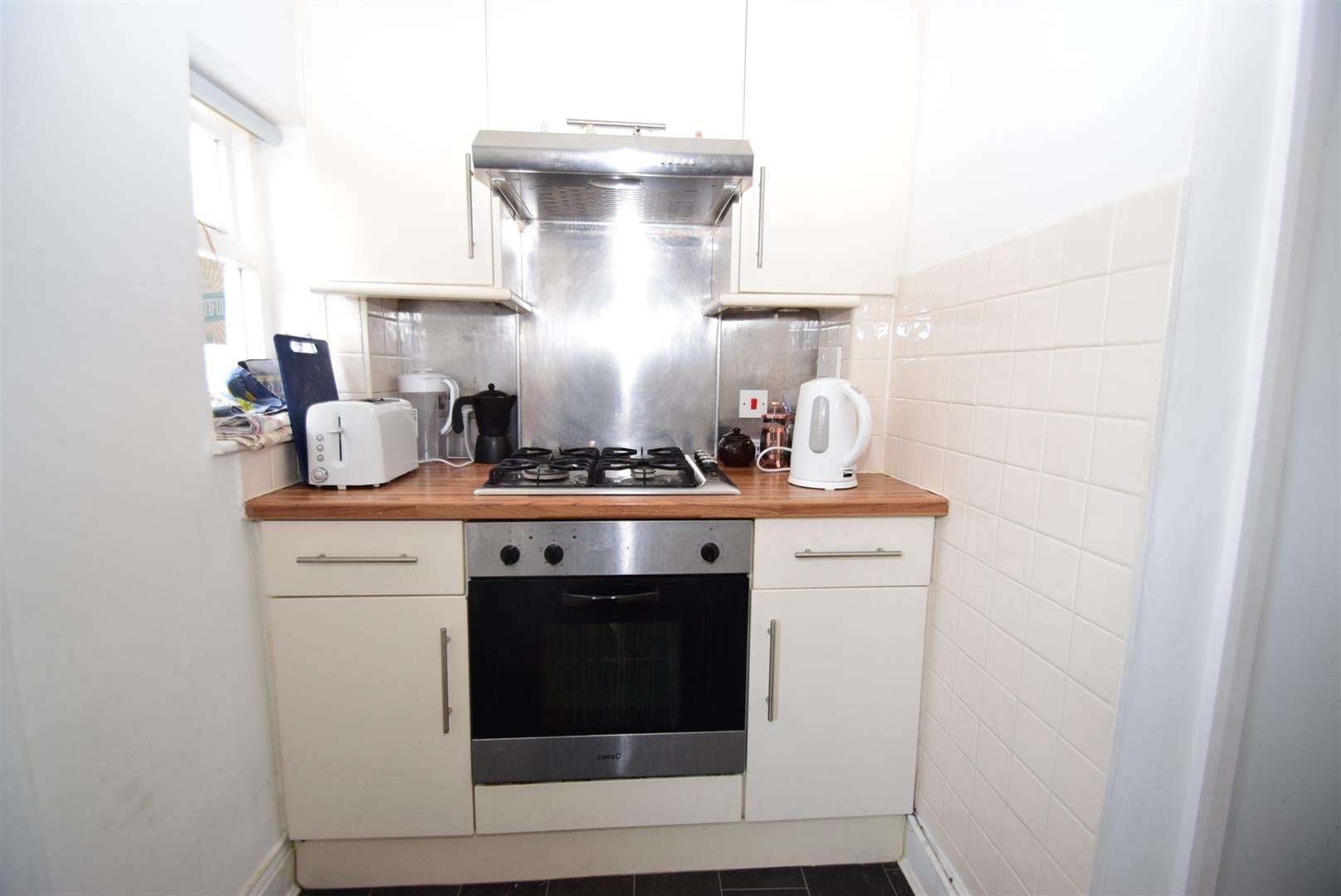 Flat Chillingham Road in Newcastle upon Tyne