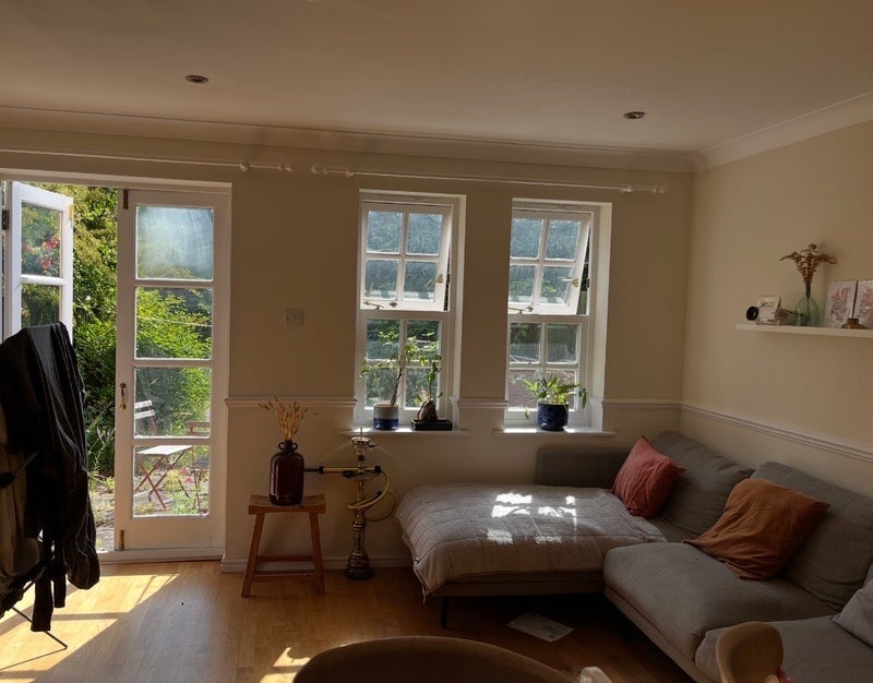 Room Meredith Mews in Greater London