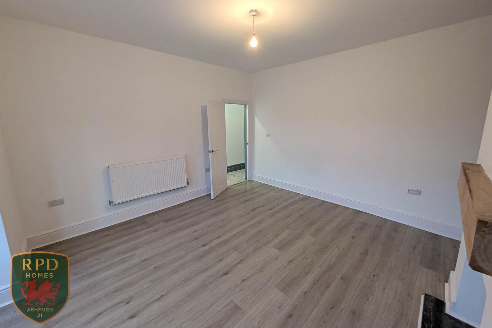 House Maesquarre Road in Ammanford