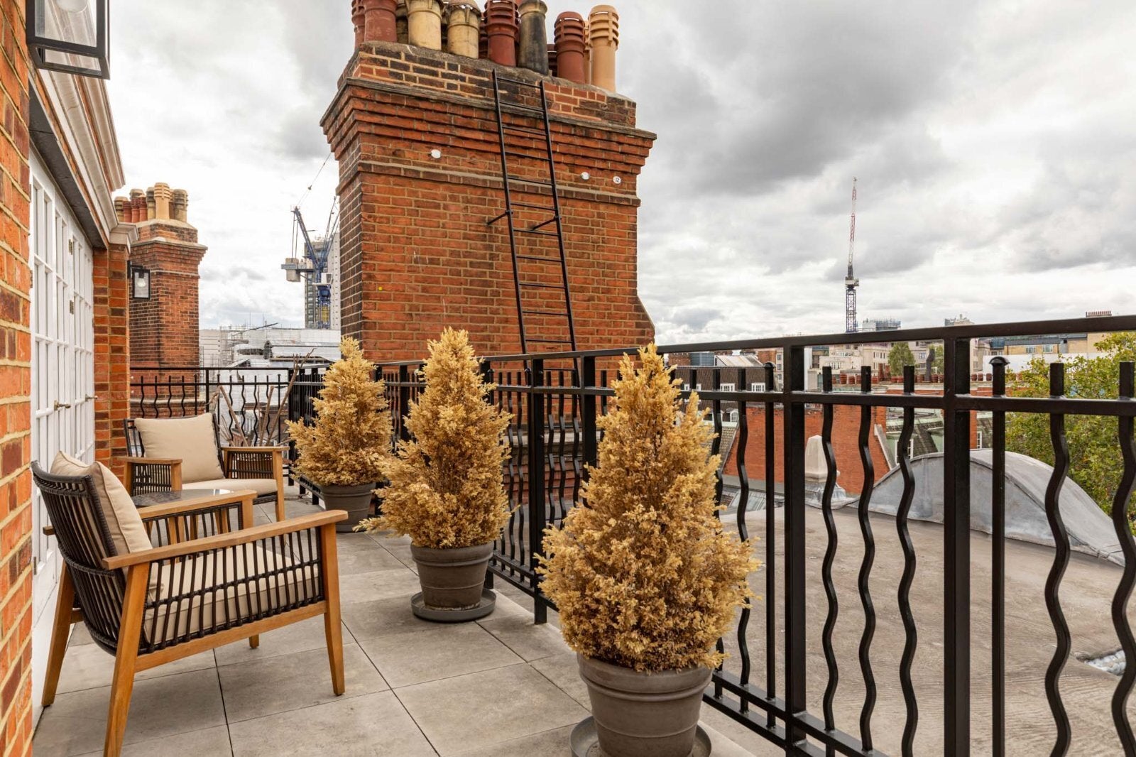 Flat South Street in City of Westminster