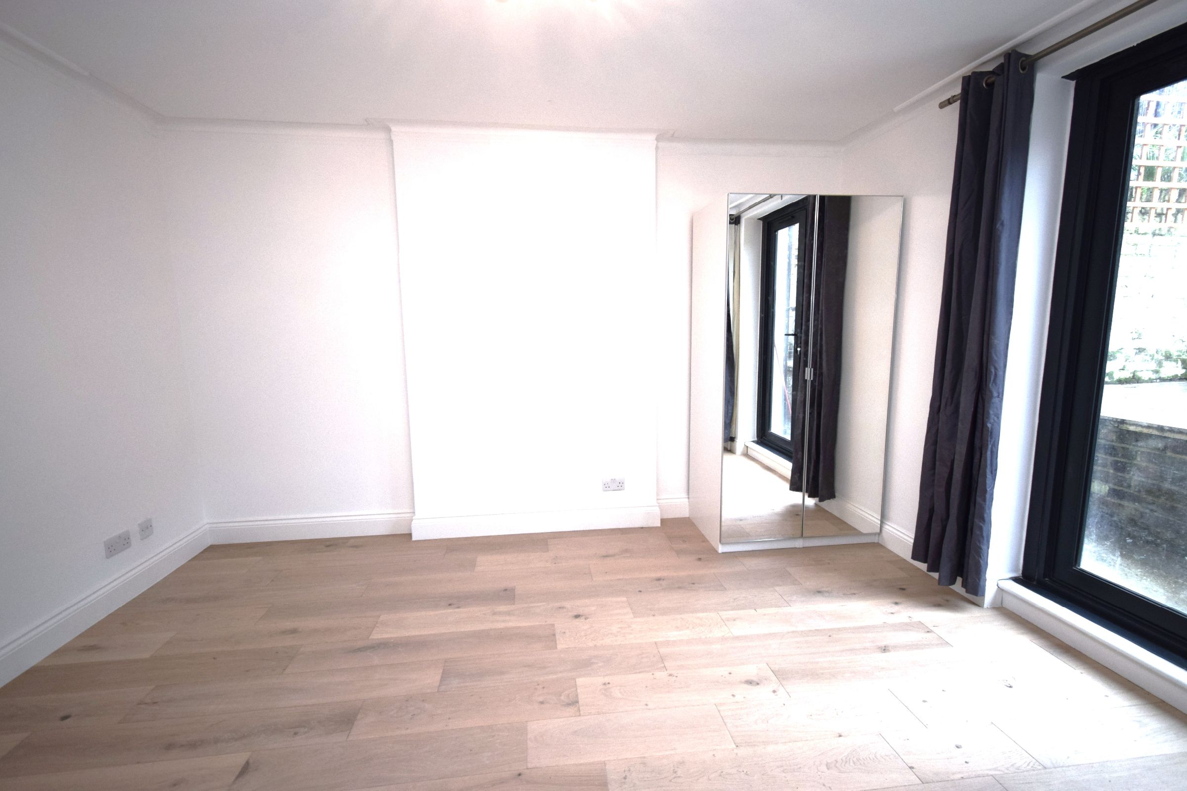 Flat Belsize Road in Greater London